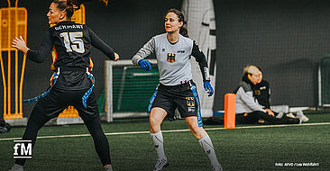 Flag Football Nationalspielerin Stefanie Thiele beim Training.