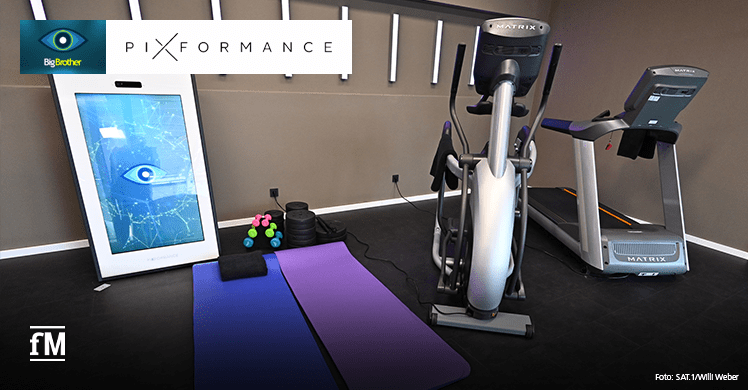 Die Pixformance Station, ein digitales funktionelles Trainingsgerät, im Big Brother Fitnessraum