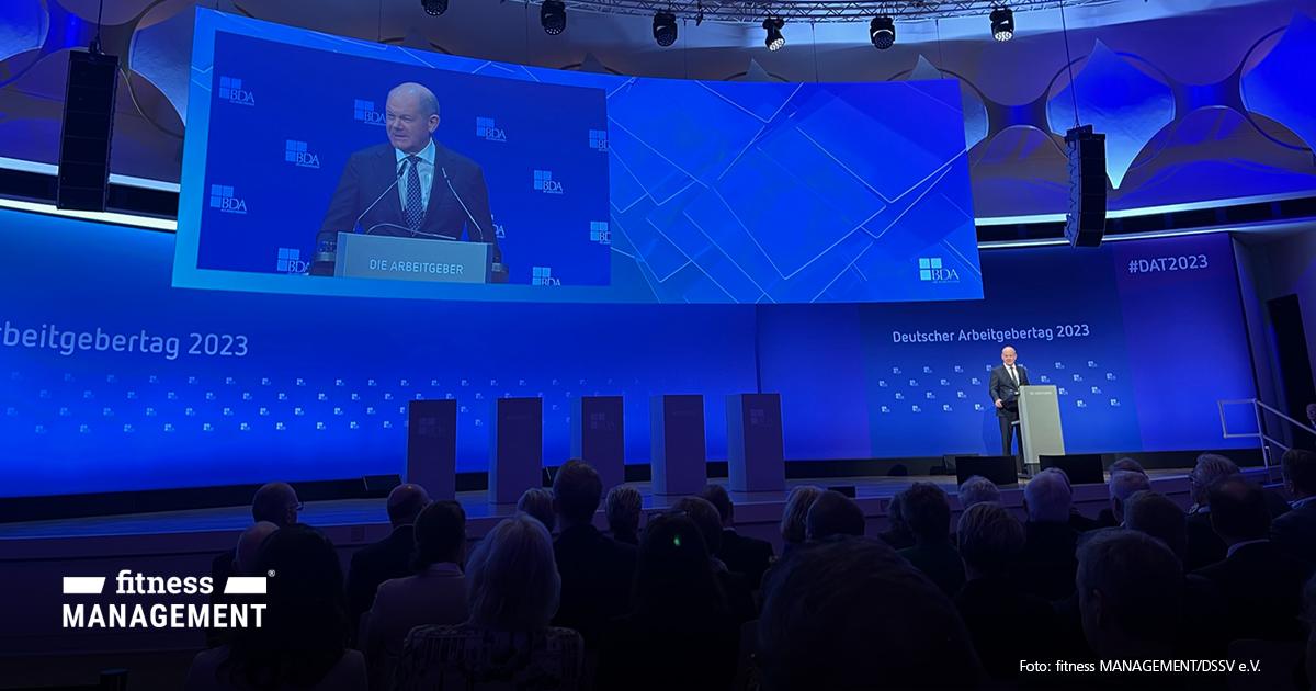 Bundeskanzler Olaf Scholz unterstrich in seinem Grußwort die Bedeutung der Sozialpartnerschaft für den Wirtschaftsstandort Deutschland 