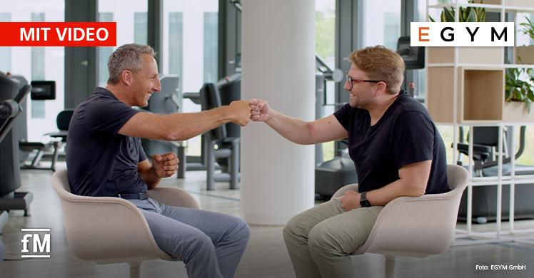 Zwei CEOs tauschen sich aus: Martin Seibold (links, LifeFit Group) und Philipp Roesch-Schlanderer (EGYM) über aktuelle Themen der Fitness- und Gesundheitsbranche.