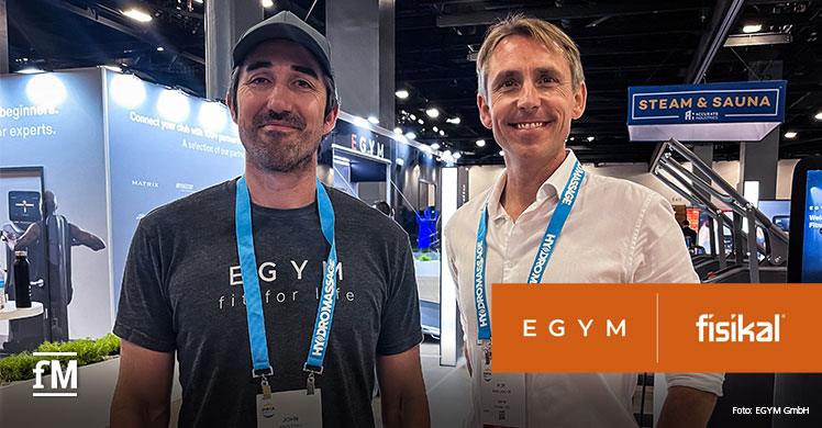 EGYM Product Officer John Ford und Fisikal-CEO Rob Lander freuen sich auf der IHRSA 2022 über die Kooperation ihrer Unternehmen