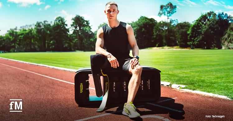 Felix Streng ist Brand Ambassador der Marke Technogym. Er trainiert privat und für Wettkämpfe mit Technogym-Geräten und hat sich mit ihnen auf sein großes Ziel in Paris vorbereitet: Titelverteidigung und Weltrekord