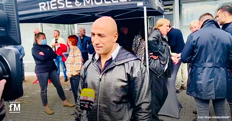 Fitnessmesse bei HOIST in Köln: Der ehemalige Boxweltmeister Artur Abraham im RTL-Interview.