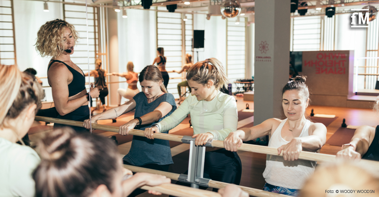 Workouts zur Eröffnung: Barre mit HIT und heißen Temperaturen, Pilates mit TRX oder Yoga mit Kettlebells.