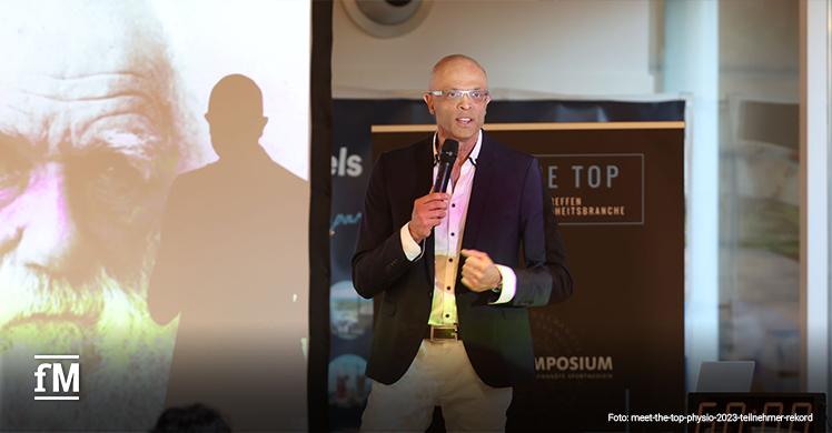 Dr. Dr. med. Homayun Gharavi bei der MEET THE TOP Physio 2023