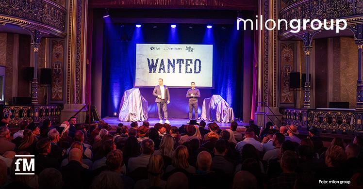 milon World Congres 2024: Bernhard-Stefan Müller (CEO milon industries  GmbH) und Wolf Harwath (Geschäftsführer der milon Holding GmbH) präsentierten unter dem Motto 'WANTED' Innovationen im Parktheater Göggingen