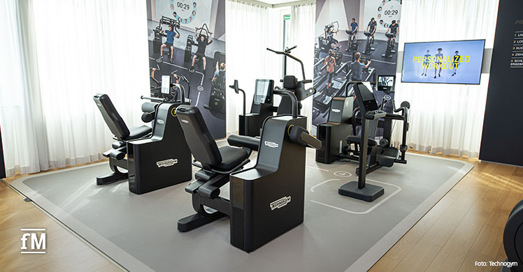 Produktpräsentation im neugestalteten Technogym-Showroom in Neu-Isenburg.