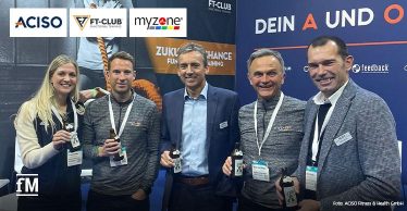 Stoßen auf die Kooperation an (von links): Jessica Mumdey (ACISO) Jonathan Monks (MYZONE) Thomas Nemmaier (ACISO) Hubertus Effinger (MYZONE) Oliver Sekula (ACISO).