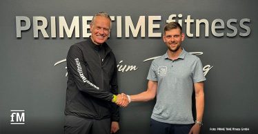 Michael Remlinger (rechts) und Henrik Gockel freuen sich über den neuen PRIME TIME fitness Club in Hüfingen, der im November 2024 eröffnet wird